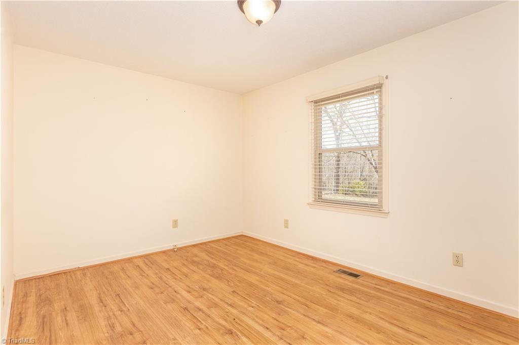 144 Newman Road Elkin, NC 28621 - Photo 13 of 21 Gallery Image 13