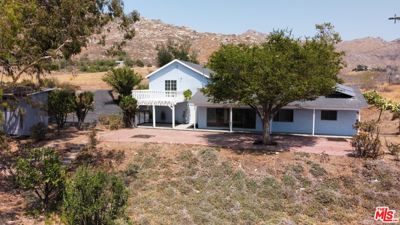 2569 Mt Vernon Avenue Riverside, CA 92507 - Photo 1 of 44 Gallery Image 1