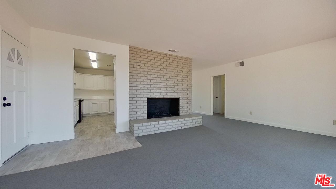 2569 Mt Vernon Avenue Riverside, CA 92507 - Photo 13 of 44 Gallery Image 13