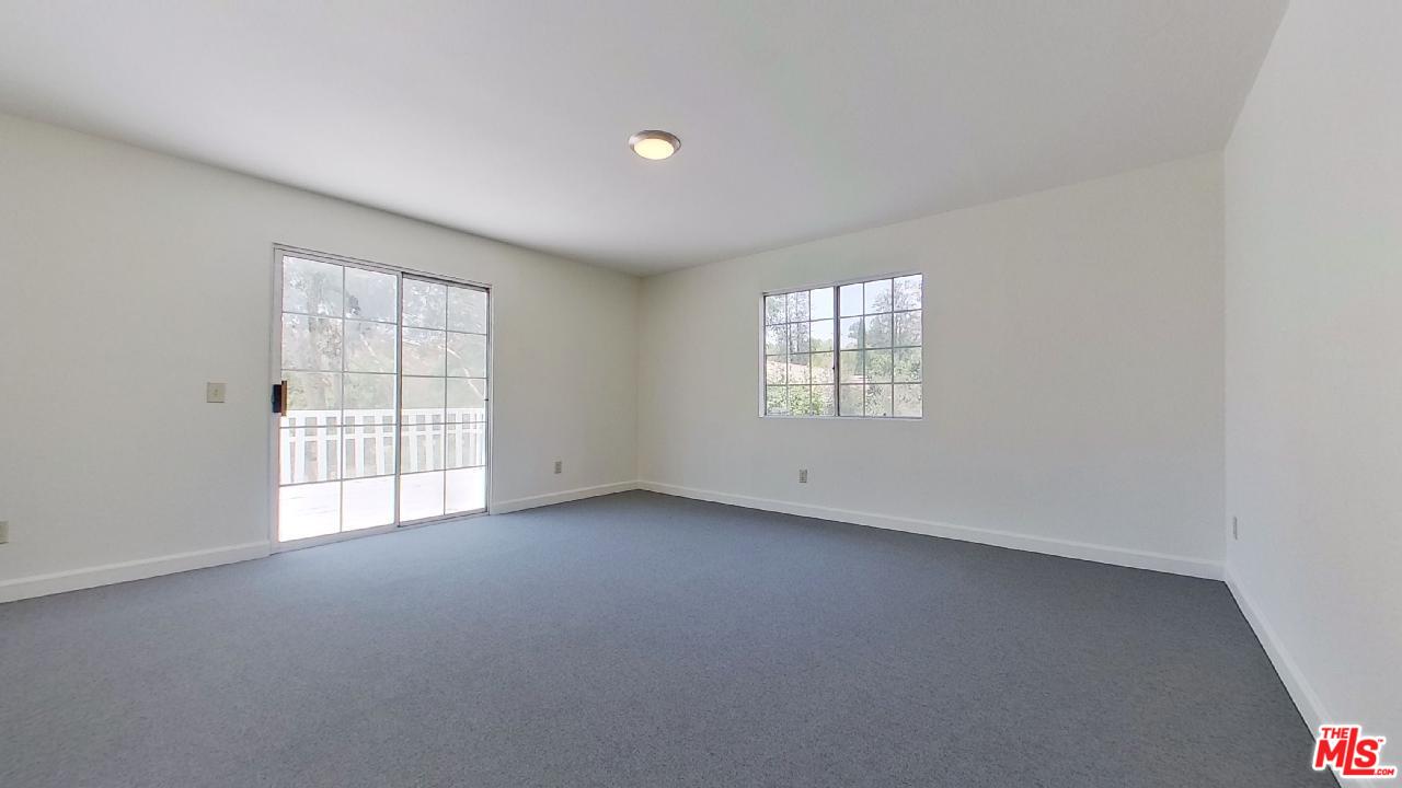 2569 Mt Vernon Avenue Riverside, CA 92507 - Photo 21 of 44 Gallery Image 21