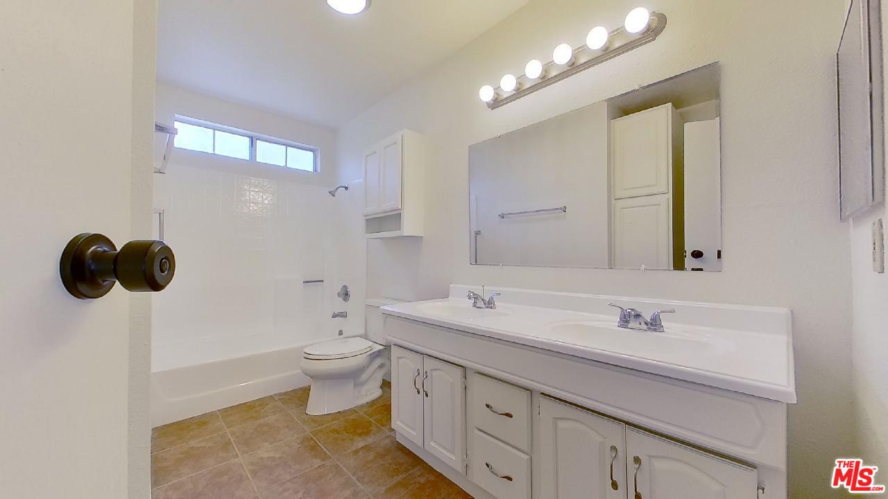 2569 Mt Vernon Avenue Riverside, CA 92507 - Photo 24 of 44 Gallery Image 24