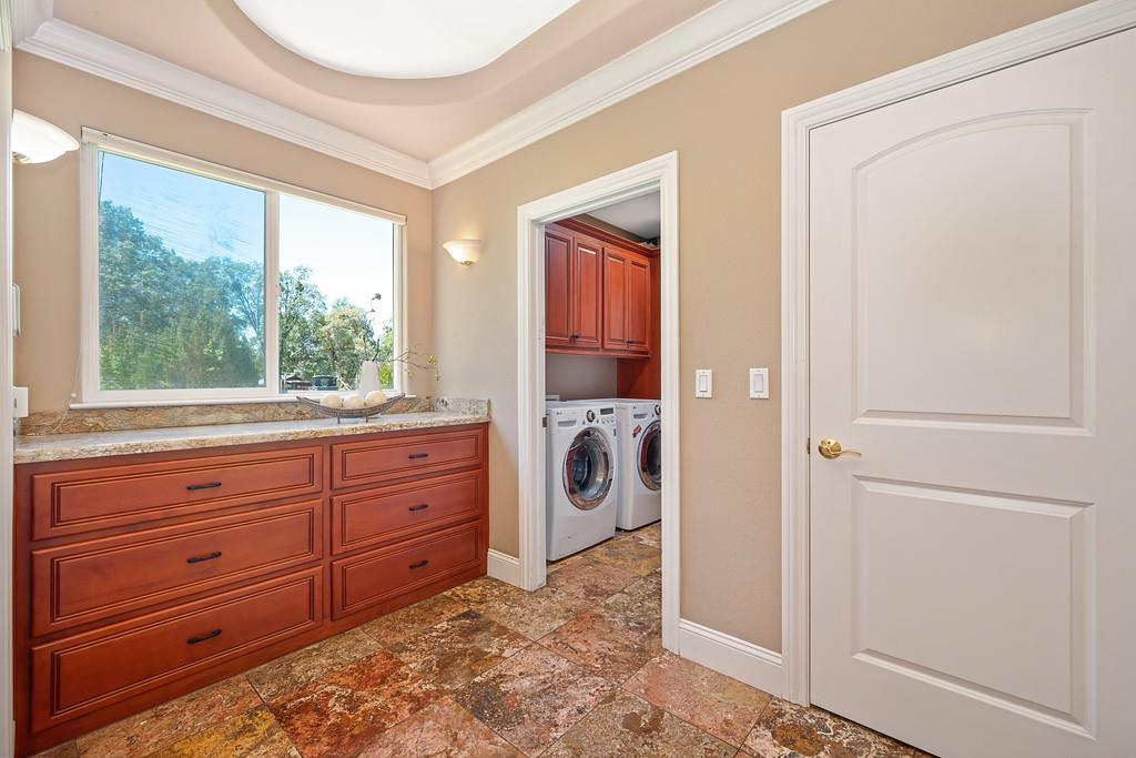19539 Mountain Lion Road Grass Valley, CA 95945 - Photo 38 of 74