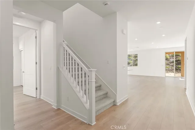 $1,439,990 | 2004 Saguaro Glen, Escondido, CA 92025