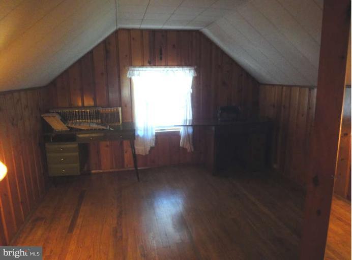 2613 Plainfield Road Baltimore, MD 21222 - Photo 20 of 25 Interior (General)