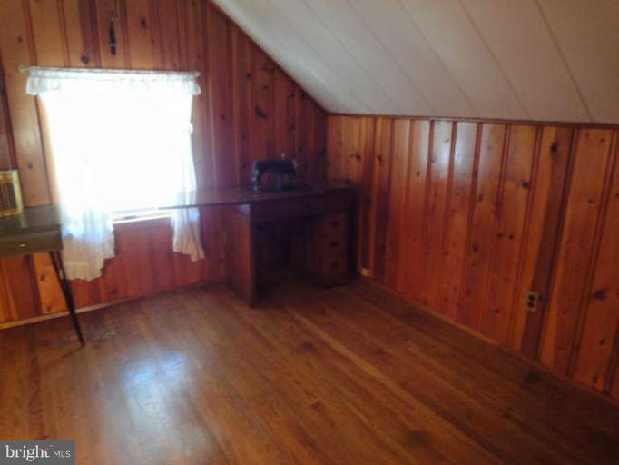 2613 Plainfield Road Baltimore, MD 21222 - Photo 21 of 25 Interior (General)