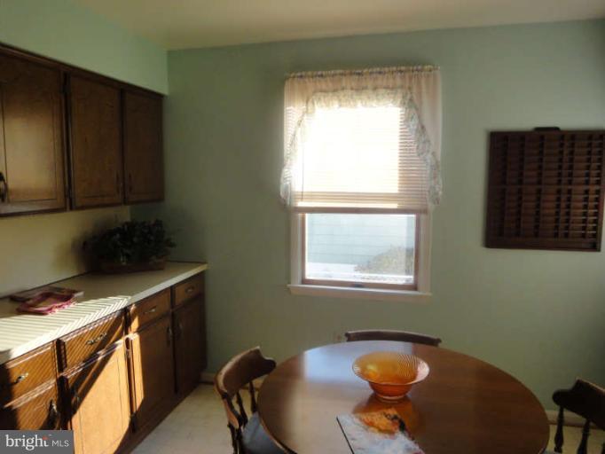 2613 Plainfield Road Baltimore, MD 21222 - Photo 10 of 25 Kitchen
