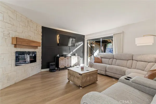 $320,000 | 428 West Avenue J5, Unit 21, Lancaster, CA 93534