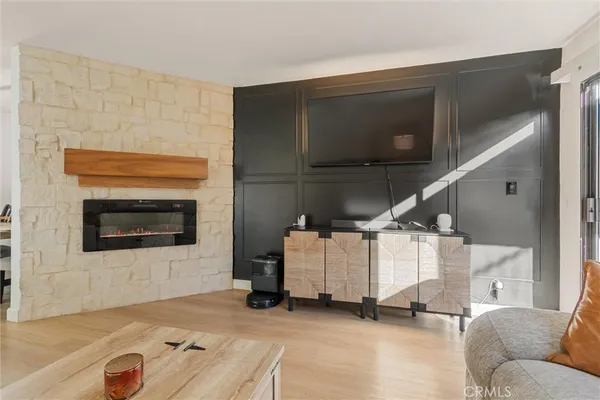 $320,000 | 428 West Avenue J5, Unit 21, Lancaster, CA 93534