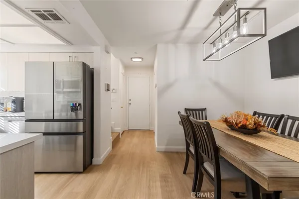 $320,000 | 428 West Avenue J5, Unit 21, Lancaster, CA 93534