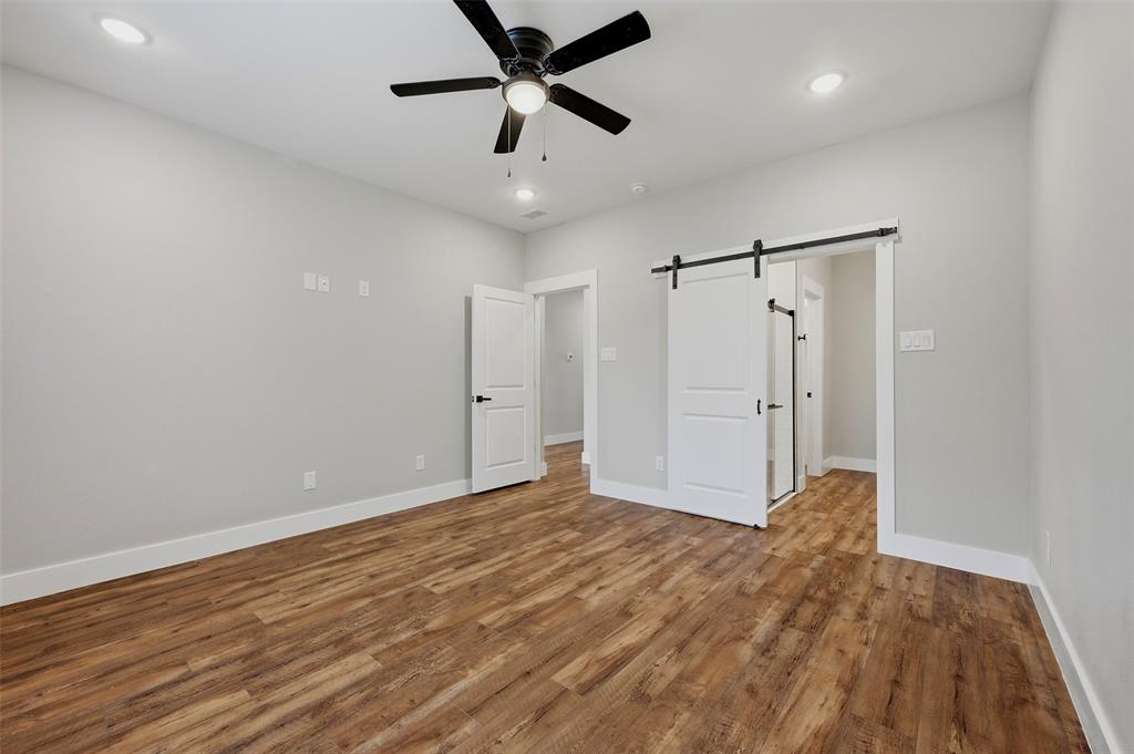 4919 Dry Creek Road Sherman, TX 75092 - Photo 18 of 39