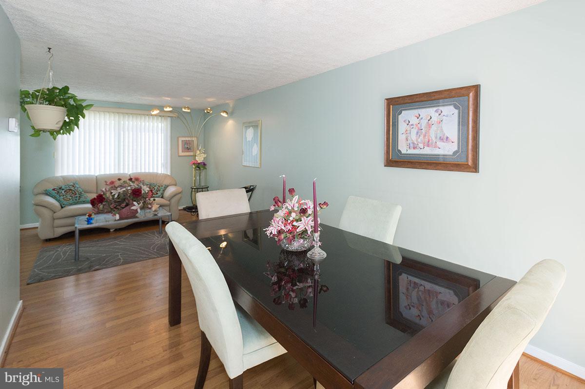 6725 Pyramid Way Columbia, MD 21044 - Photo 4 of 26 Dining Room