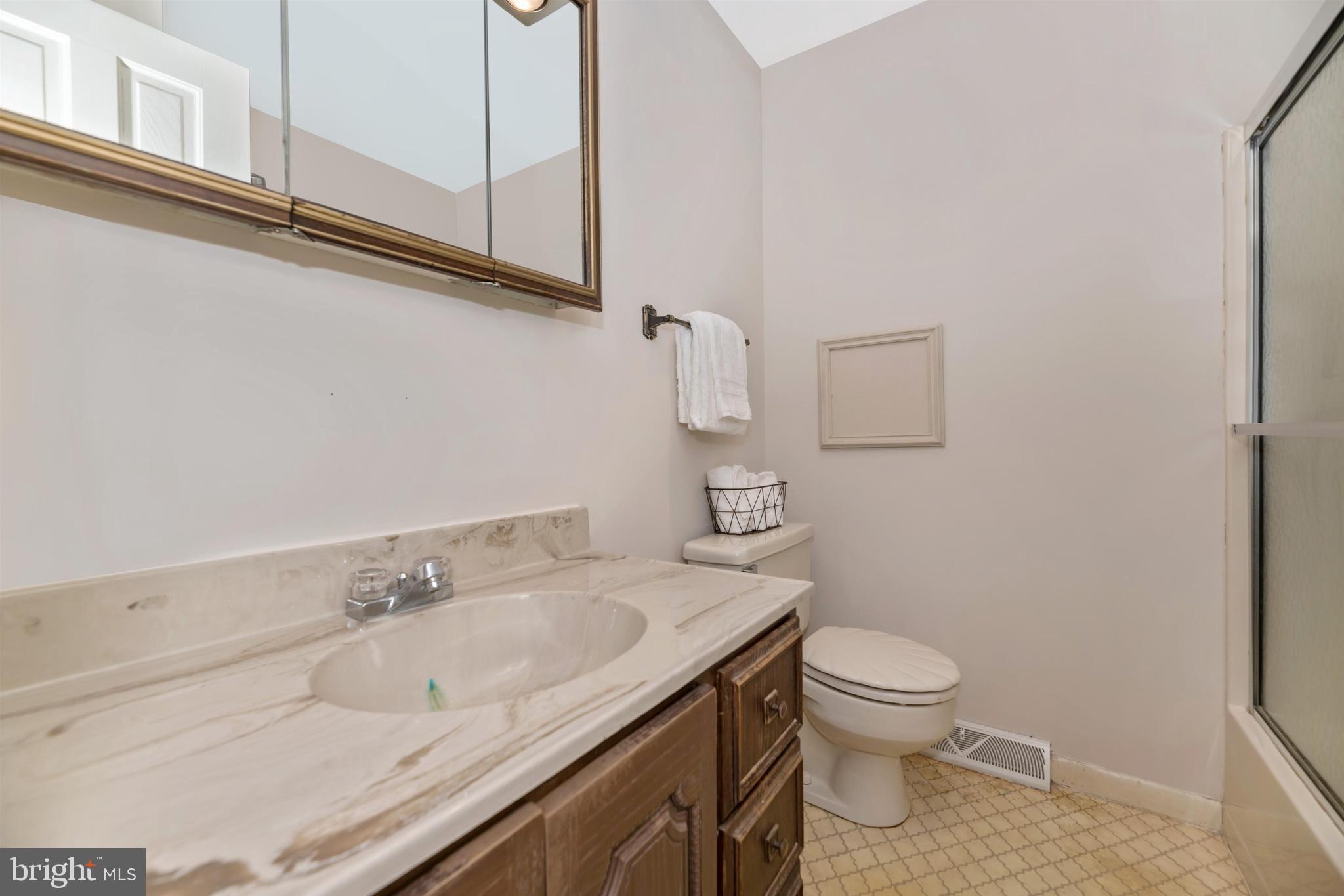 4548 Elmer Derr Road Frederick, MD 21703 - Photo 14 of 30 Hall Bathroom