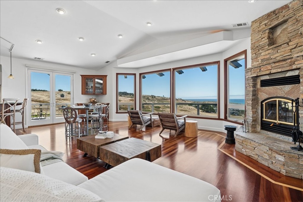 380 Huntington Road Cambria, CA 93428 - Photo 9 of 75 Living room & dining.