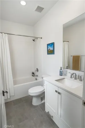 $575,000 | 27465 Chamise Place, Valencia, CA 91381