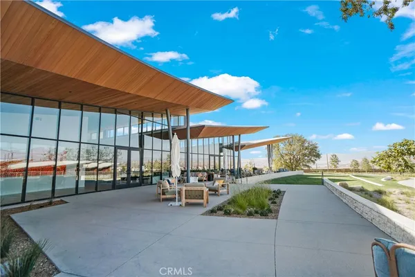 $575,000 | 27465 Chamise Place, Valencia, CA 91381