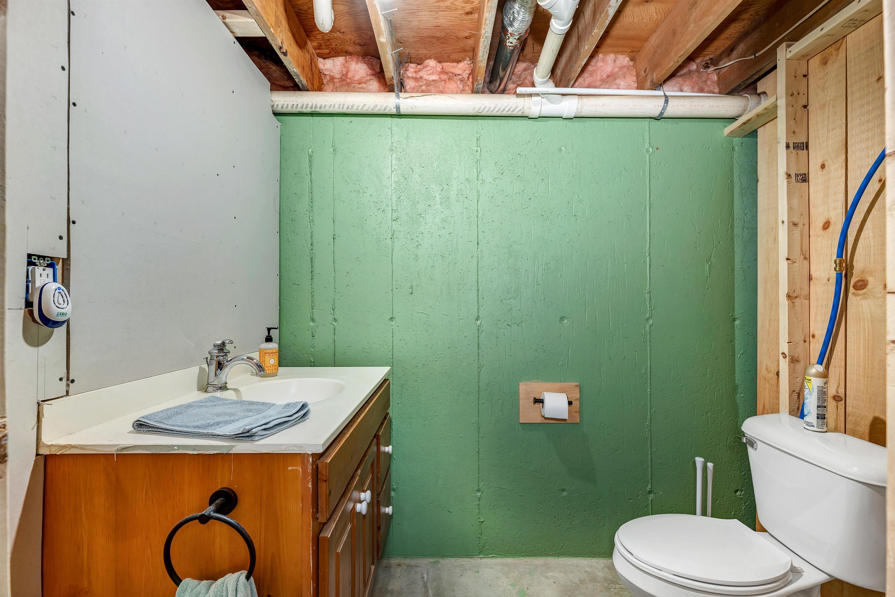 213 Cherry Hill Road Grafton, NH 03240 - Photo 23 of 40