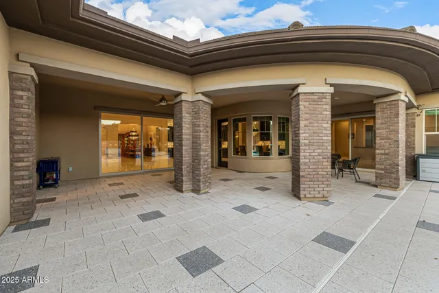 $2,500,000 | 2087 East Aris Drive, Gilbert, AZ 85298