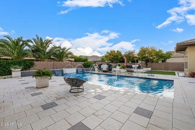 $2,500,000 | 2087 East Aris Drive, Gilbert, AZ 85298