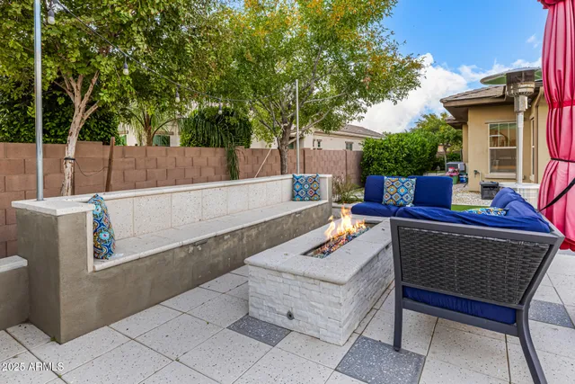 $2,500,000 | 2087 East Aris Drive, Gilbert, AZ 85298