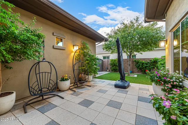 $2,500,000 | 2087 East Aris Drive, Gilbert, AZ 85298