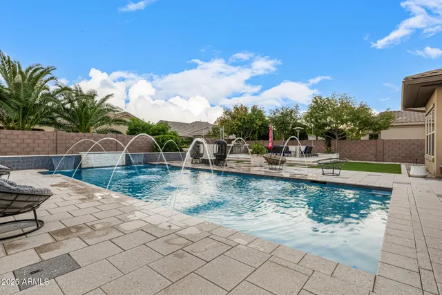 $2,500,000 | 2087 East Aris Drive, Gilbert, AZ 85298