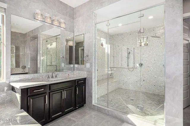 $2,500,000 | 2087 East Aris Drive, Gilbert, AZ 85298