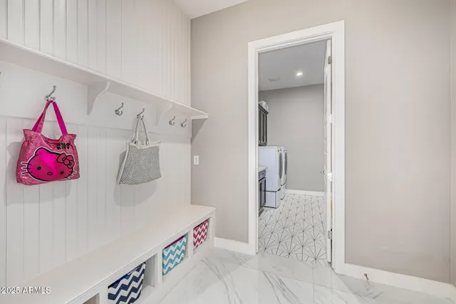 $2,500,000 | 2087 East Aris Drive, Gilbert, AZ 85298