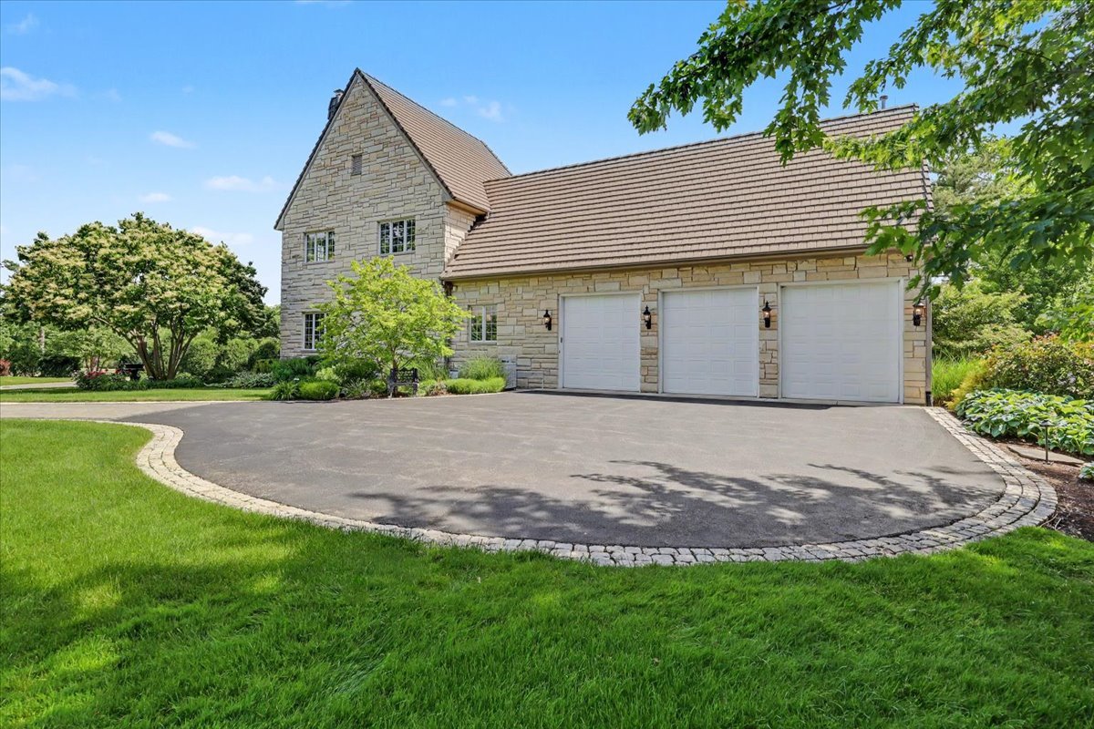 25W451 Plamondon Road Wheaton, IL 60189 - Photo 58 of 66