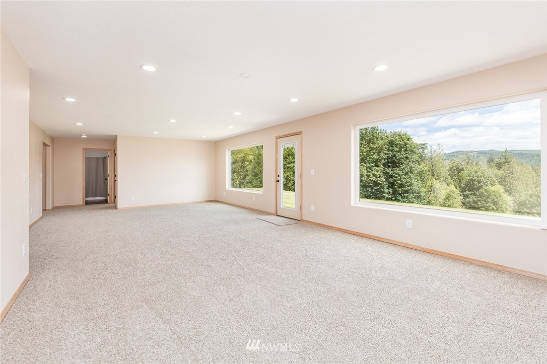 880 Sandy Bend Road Castle Rock, WA 98611 - Photo 14 of 37 Gallery Image 14