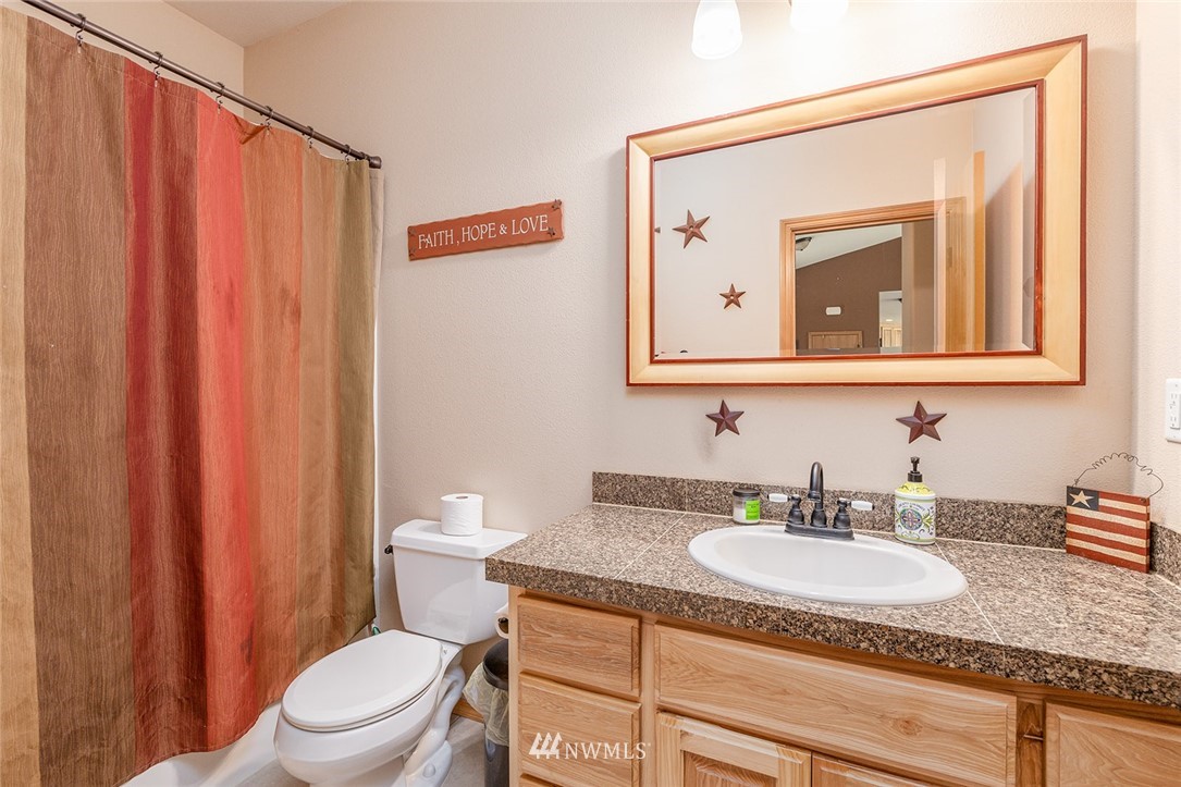 880 Sandy Bend Road Castle Rock, WA 98611 - Photo 19 of 37 Gallery Image 19