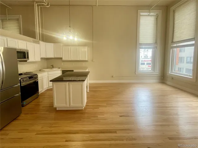 $2,200 | 1555 California Street, Unit 312, Denver, CO 80202
