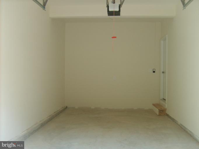 7720 North Point Road Edgemere, MD 21219 - Photo 16 of 22 a view of a small space