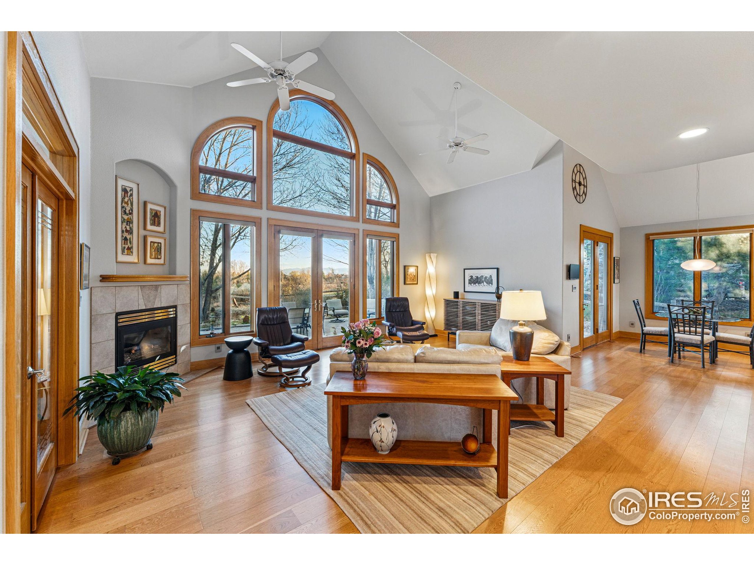 8858 Prairie Knoll Drive Longmont, CO 80503 - Photo 3 of 43