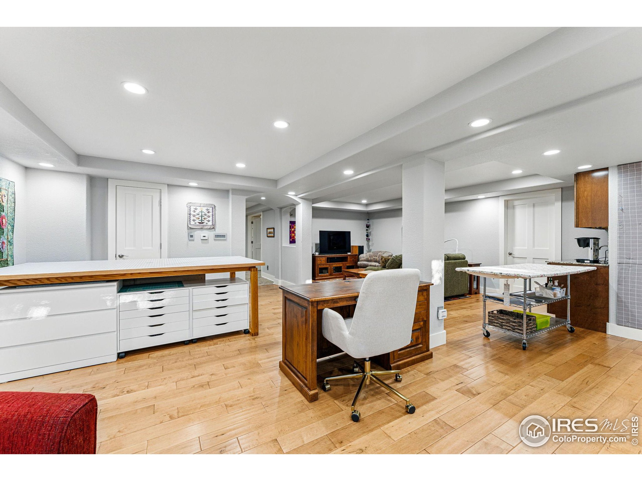 8858 Prairie Knoll Drive Longmont, CO 80503 - Photo 34 of 43