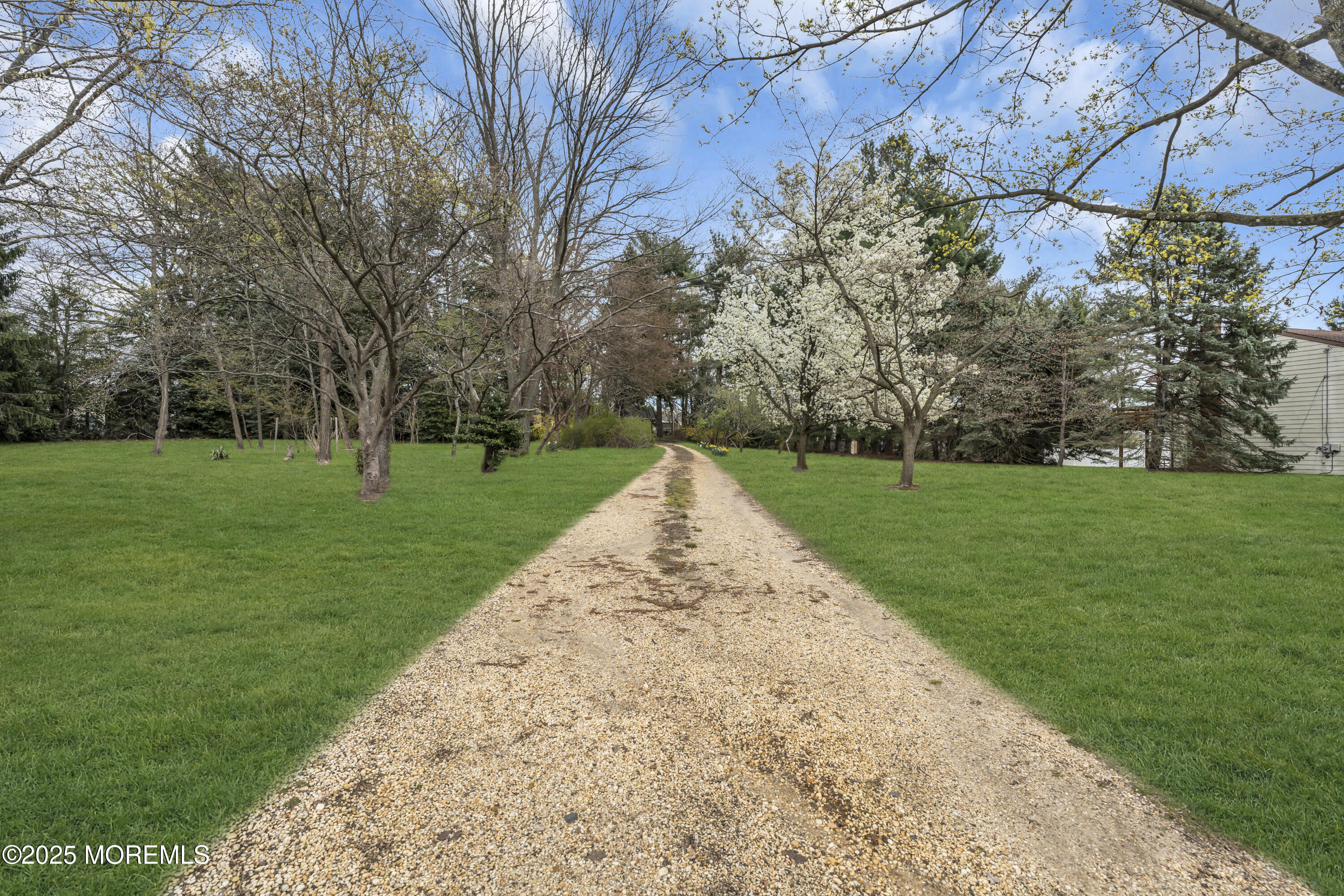 627 Beers Street Hazlet, NJ 07730 - Photo 11 of 64 025_dsc01612-1_31