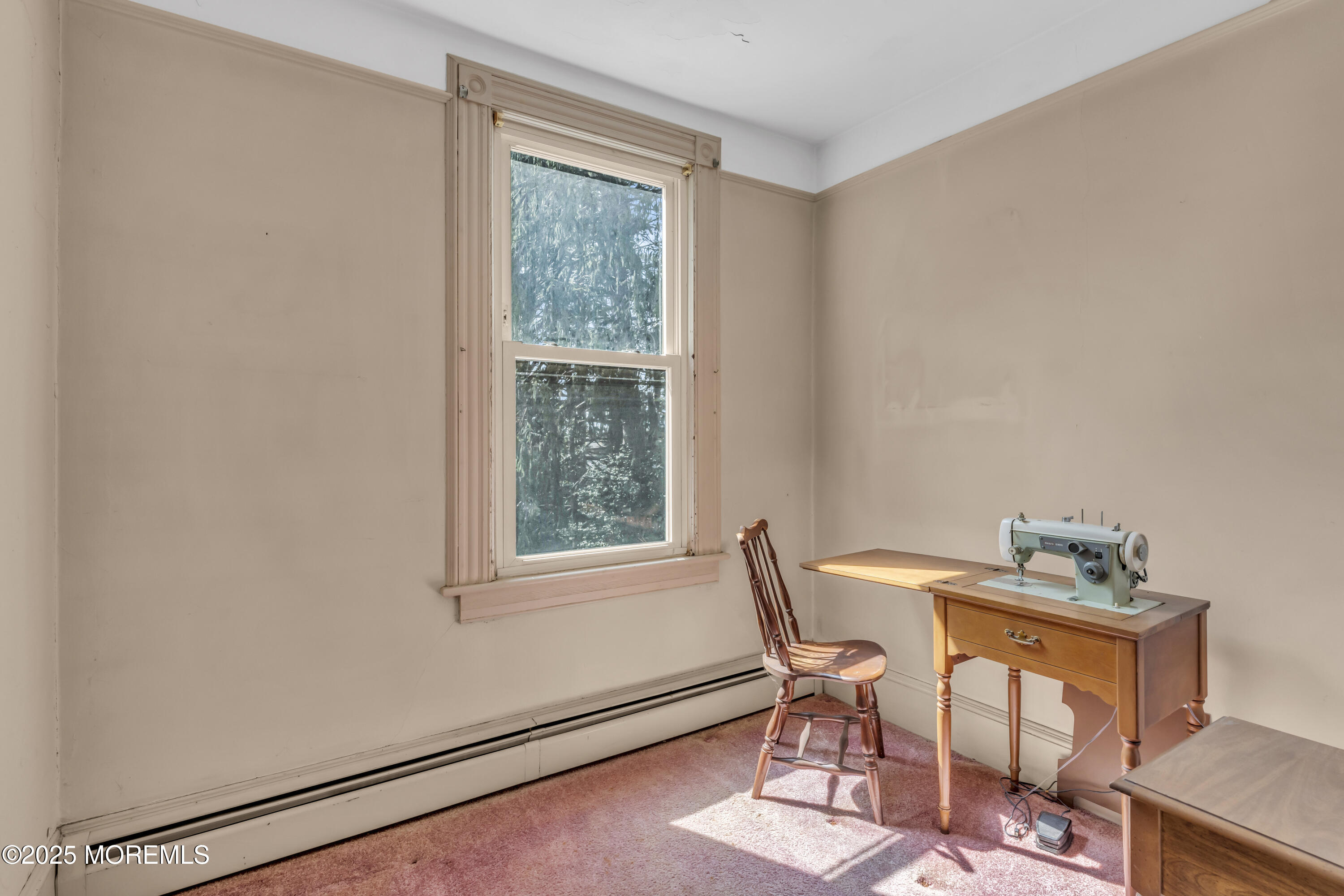 627 Beers Street Hazlet, NJ 07730 - Photo 30 of 64 a dining room with furniture and window