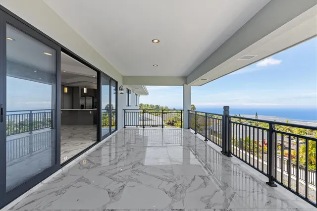 $3,599,000 | 73-4289 Iliili Street, Kailua-Kona, HI 96740