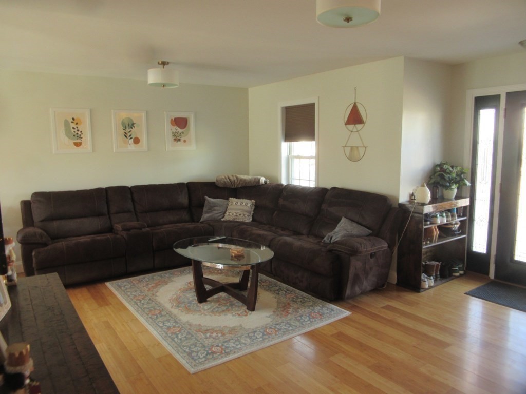 418 Smith Street Fall River, MA 02721 - Photo 18 of 37 a living room with furniture