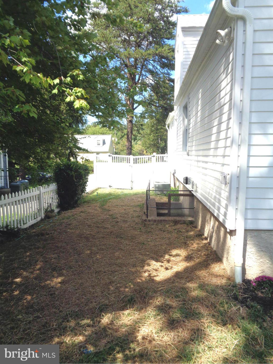 417 Brook Road Baltimore, MD 21286 - Photo 27 of 28 Exterior (Rear)