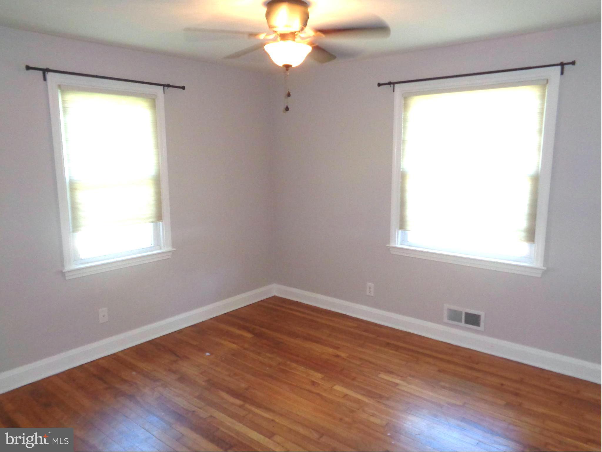 417 Brook Road Baltimore, MD 21286 - Photo 10 of 28 Bedroom