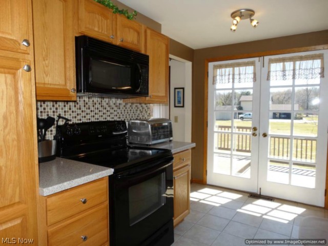 11595 Hosford Road Chardon, OH 44024 - Photo 5 of 24 Gallery Image 5