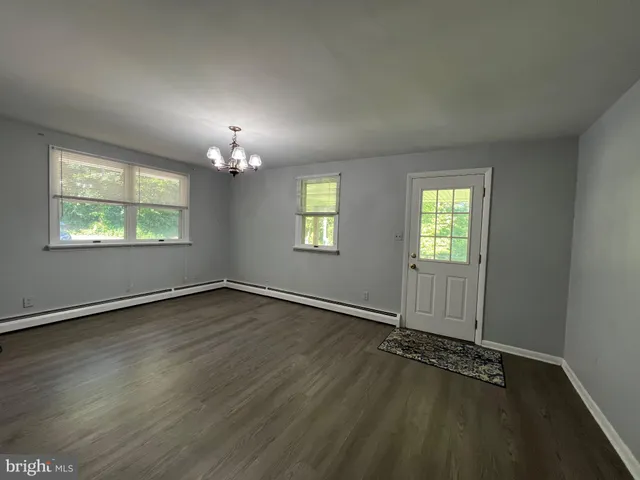 $2,050 | 3081 Horseshoe Trail, Chester Springs, PA 19425