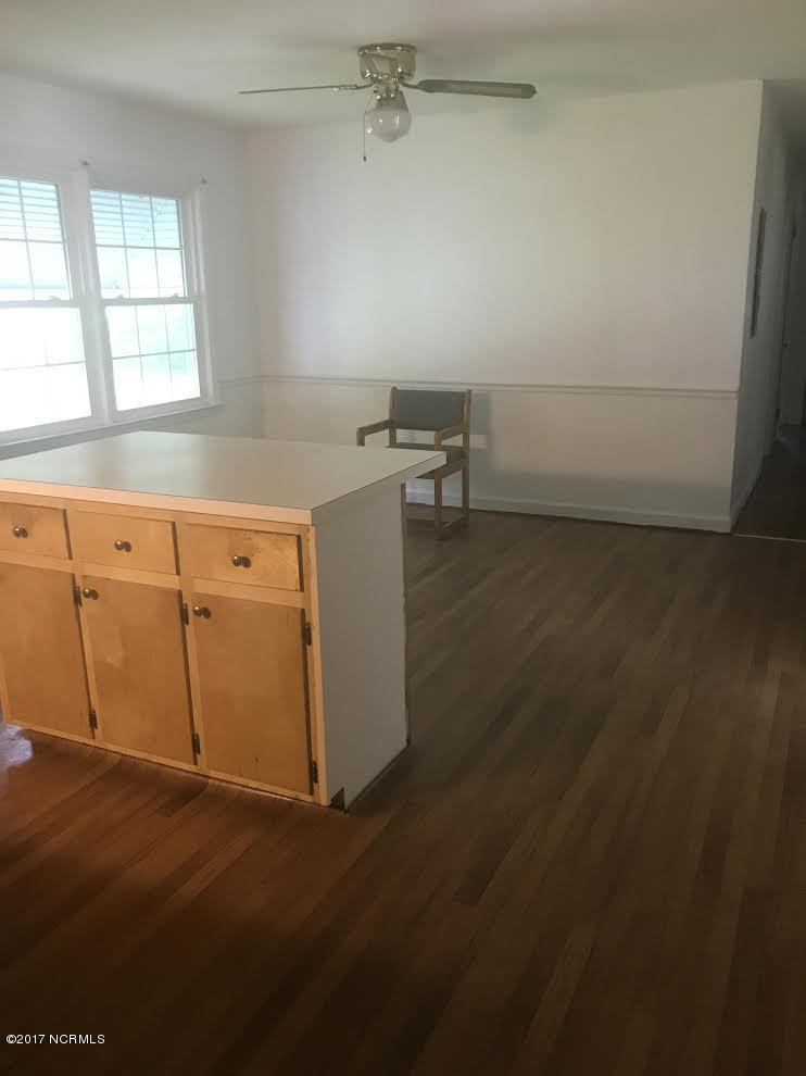1445 Patterson Road Kinston, NC 28504 - Photo 4 of 19 Patterson 1
