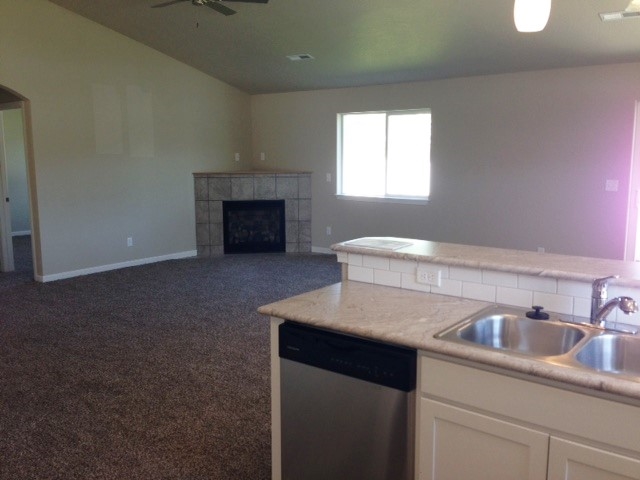 829 East Paske Road Colbert, WA 99005 - Photo 7 of 15