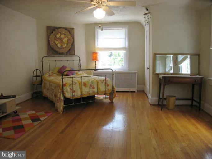 404 Marlow Road Baltimore, MD 21218 - Photo 20 of 30 Master Bedroom #2