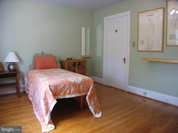 404 Marlow Road Baltimore, MD 21218 - Photo 24 of 30 Bedroom #4