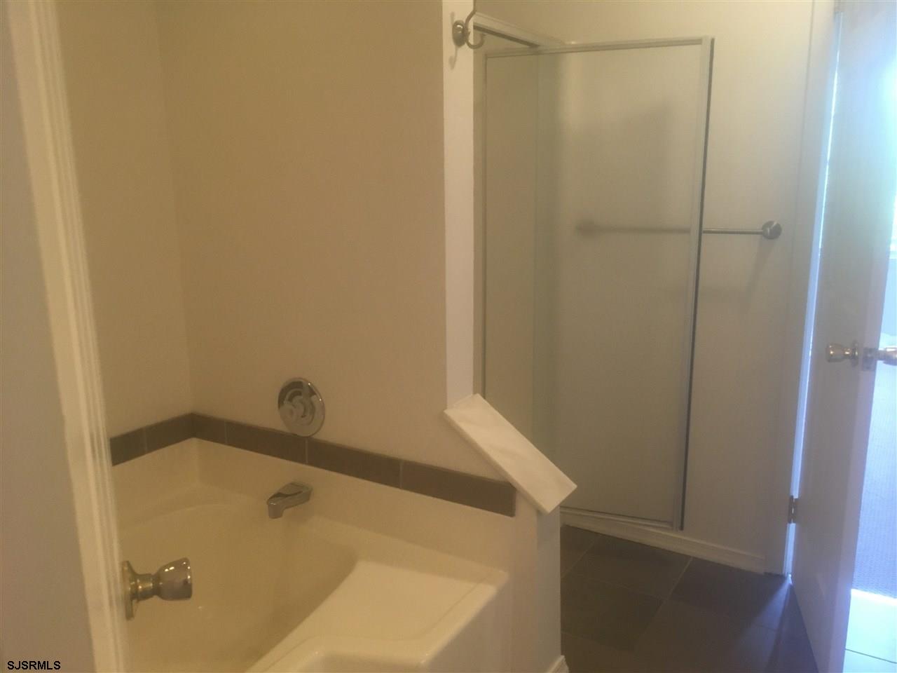 15 Cambridge Condos, Unit 15 Egg Harbor Township, NJ 08234 - Photo 12 of 14