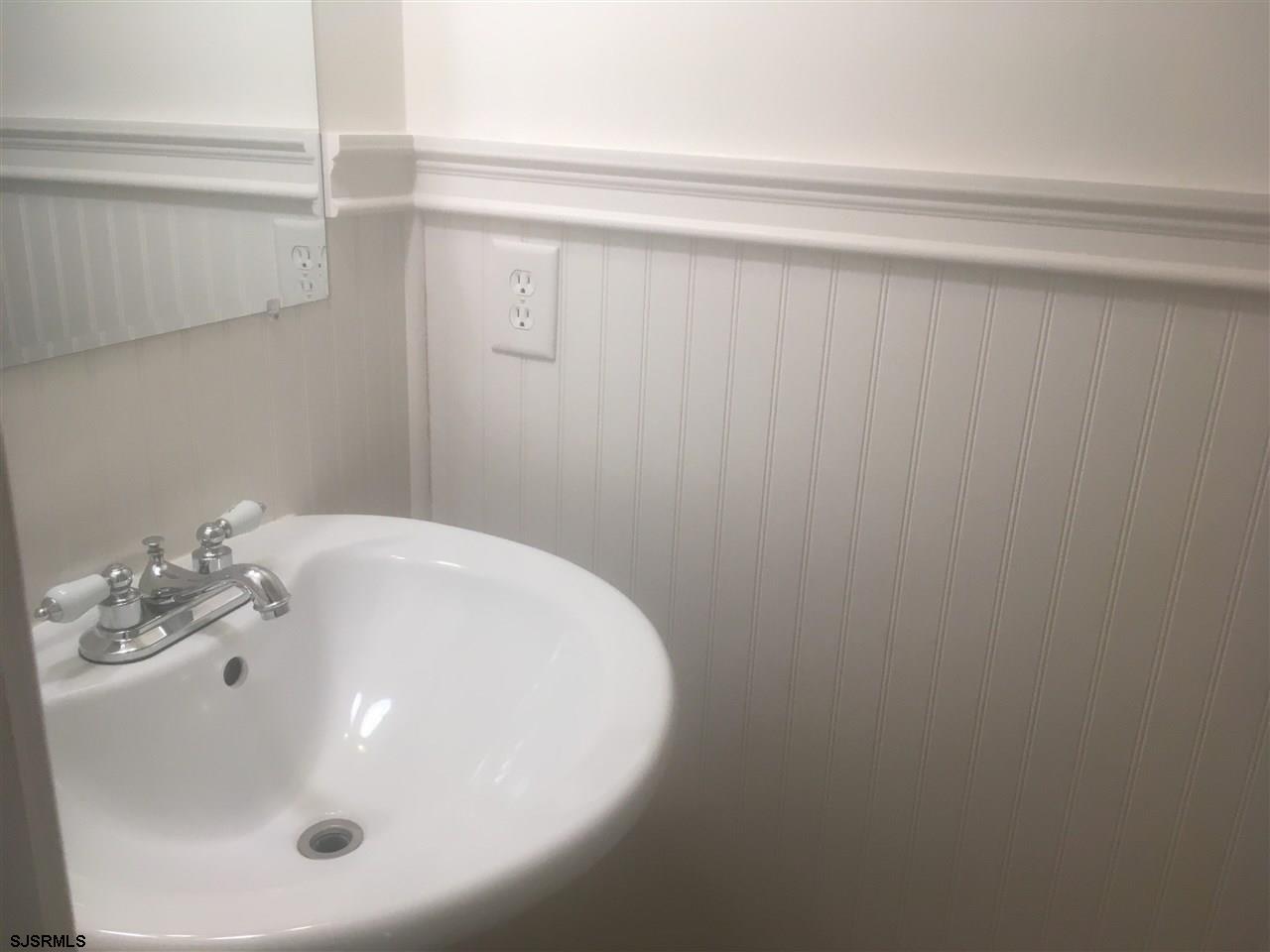 15 Cambridge Condos, Unit 15 Egg Harbor Township, NJ 08234 - Photo 7 of 14