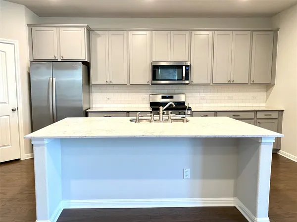 $2,200 | 1836 Cantonata Drive, Leander, TX 78641