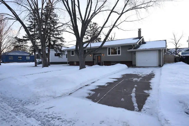 $375,000 | 1217 6th Avenue West, Ashland, WI 54806